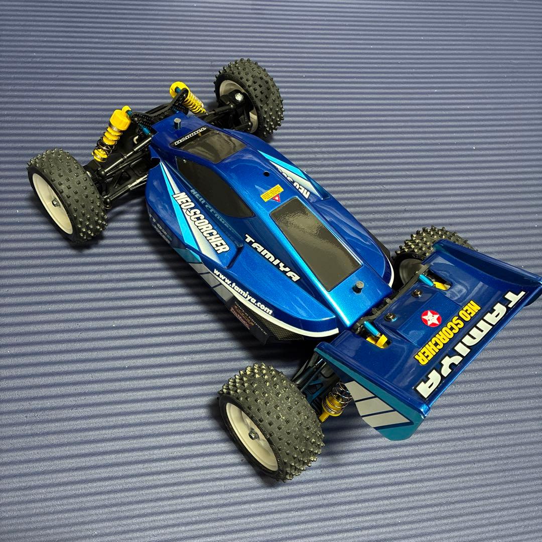 タミヤ製オフロードラジコンカー ネオスコーチャー