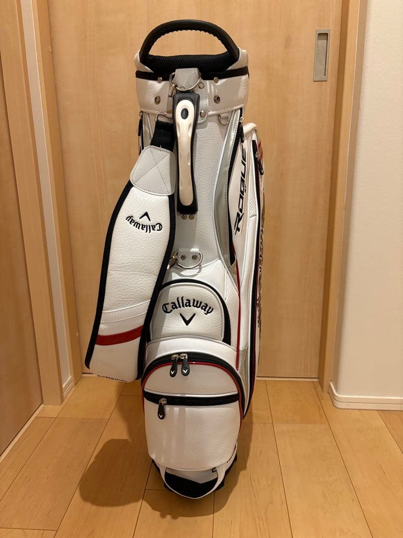 Callaway Rogue キャディバッグ ホワイト