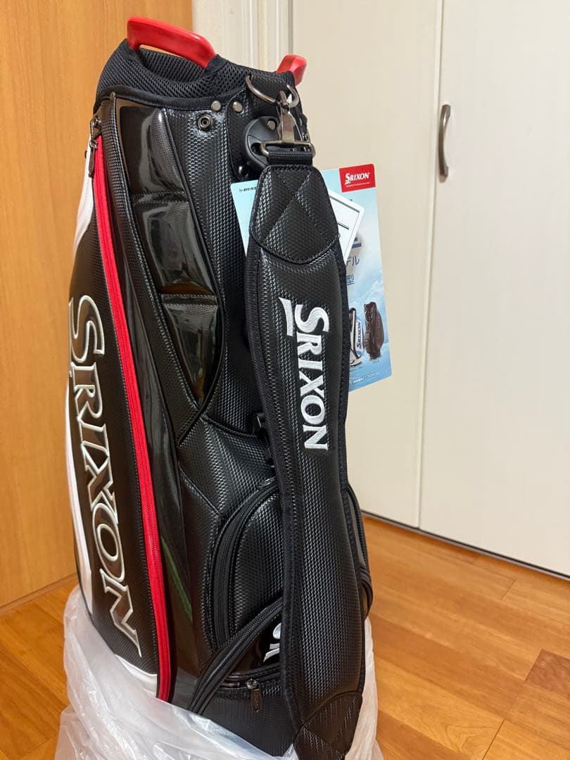 Srixon 軽量キャディバッグ ブラック/ホワイト