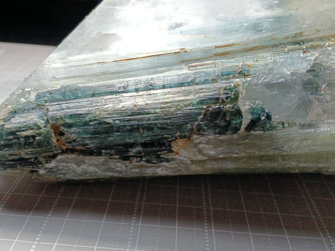 インディゴライト　トルマリン　水晶 原石　鉱物標本