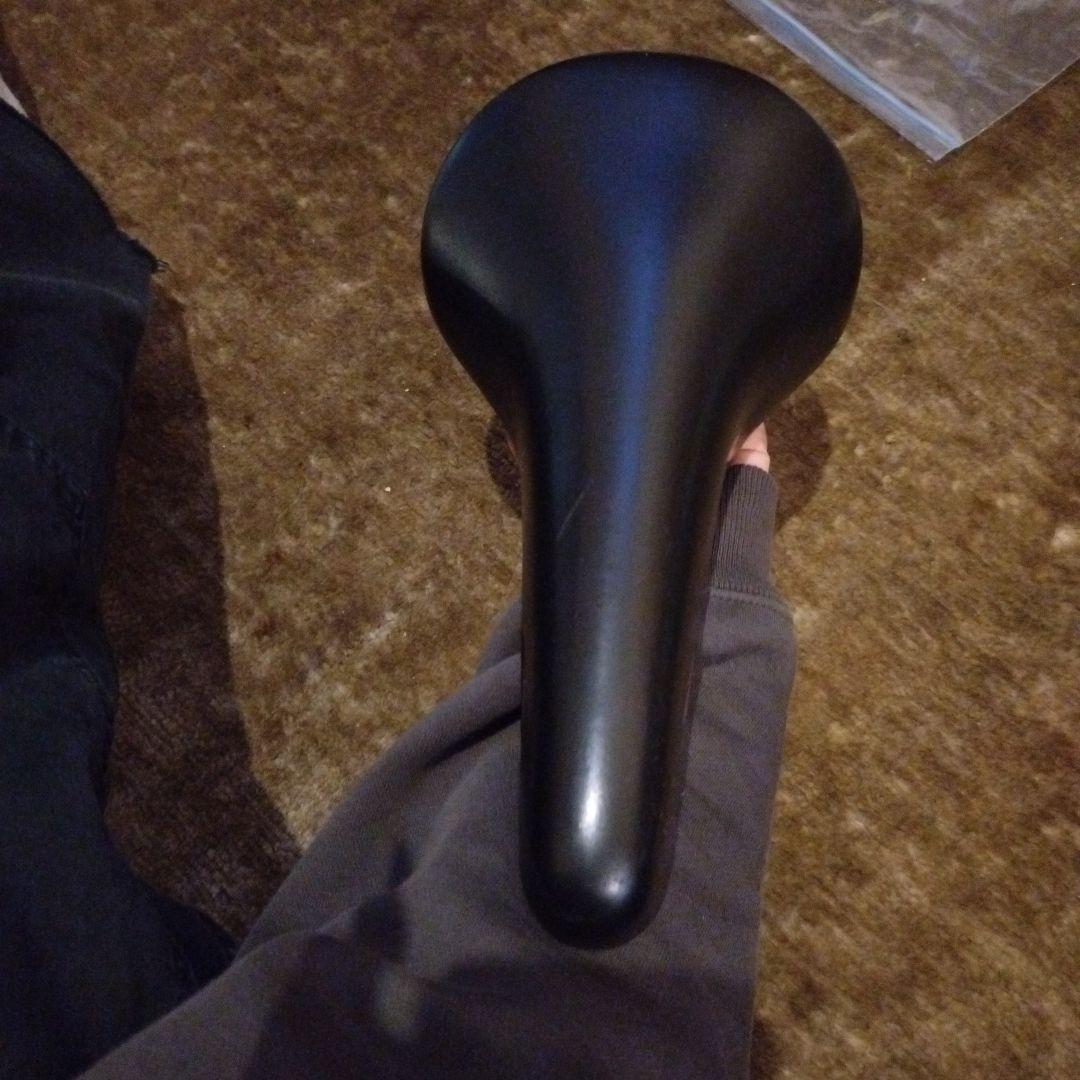 K*P様 SELLE SAN MARCO ROLLS チタン　ブラックサドル