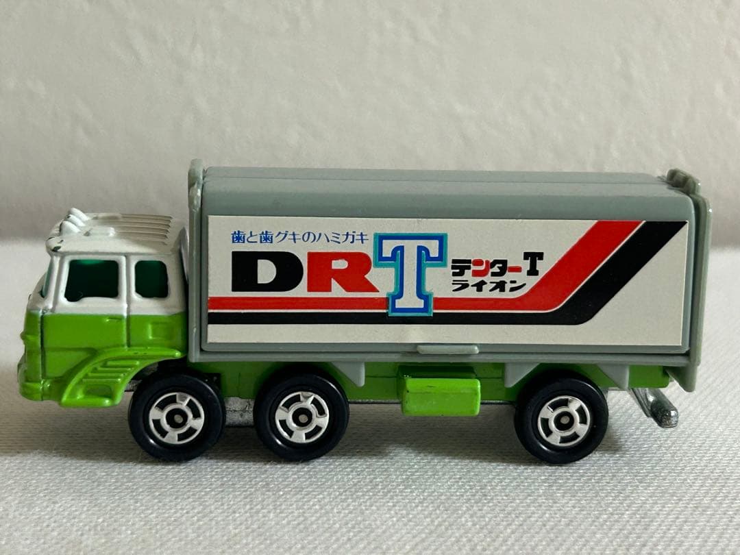 トミカ 日本製 黒箱 76-3-15 ふそう ウイングルーフトラック SG