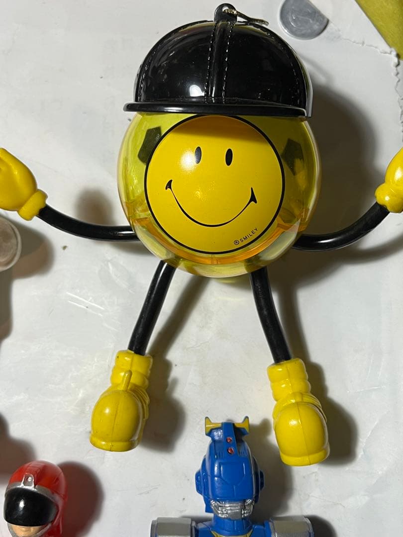 カブタック、クワジーロ、赤レンジャー、ロボコップなど全6点