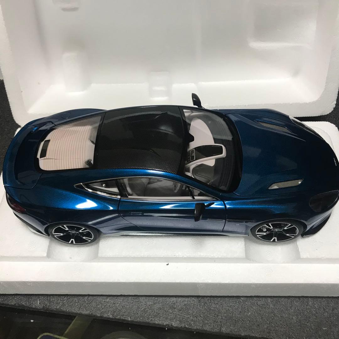 オートアート アストンマーチン ヴァンキッシュS 2017 メタリックブルー