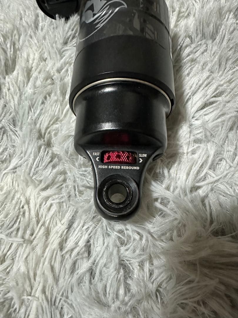 Fox Float X2 Factory 205×60 2023年モデル