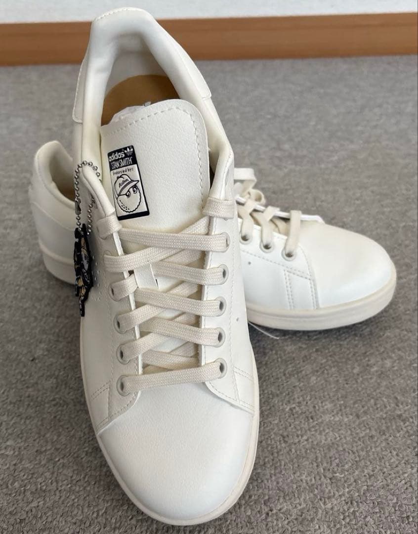 新品　未使用　箱付き　チャーム付き　スタンスミス　マルボンゴルフ25.5cm