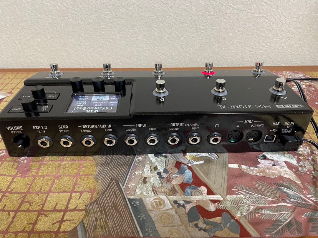 Line 6 HX Stomp XL ギターエフェクター