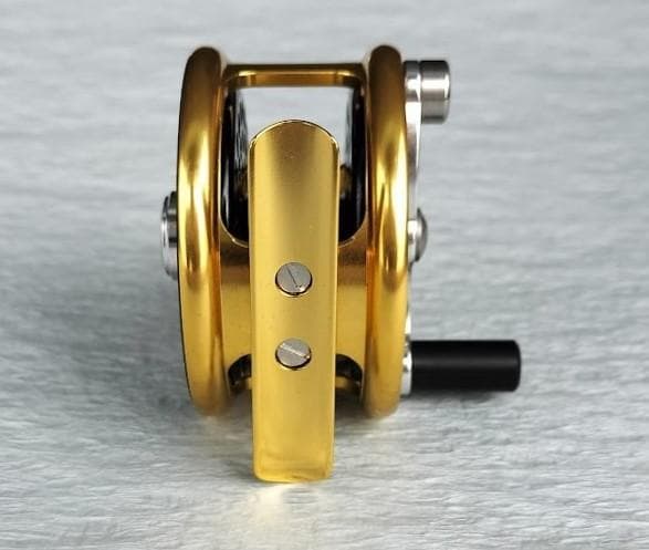 【新品・未使用】美しいクラシック・リール　３／４wt