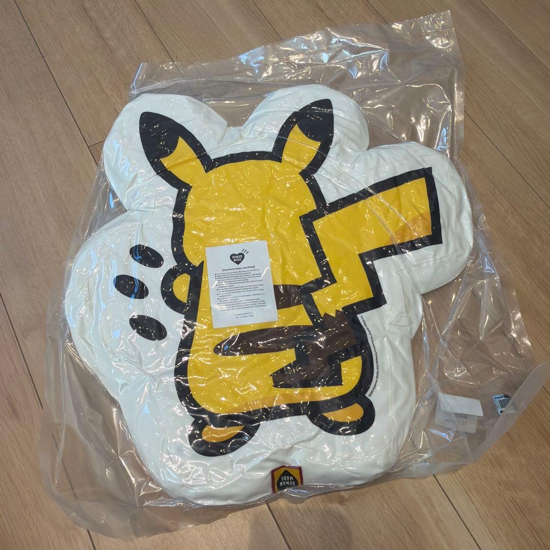 HUMAN MADE ポケモン ピカチュウ コラボ　クッション ホワイト