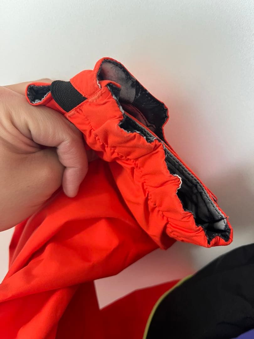 VOLCOM NIMBUS ウェア　スノボー　オレンジ　紫　黒　メンズ　男性