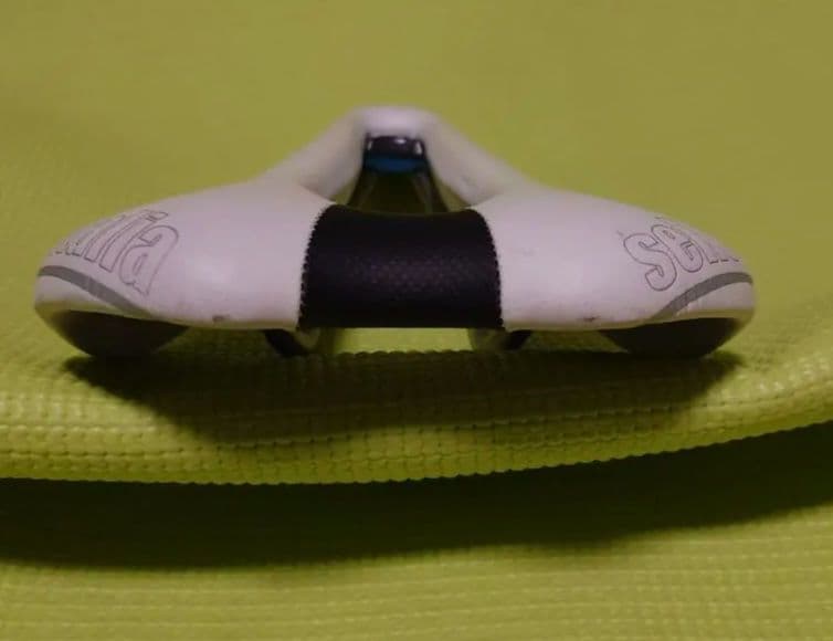 Selle Italia SLR Superflow 145mm サドル