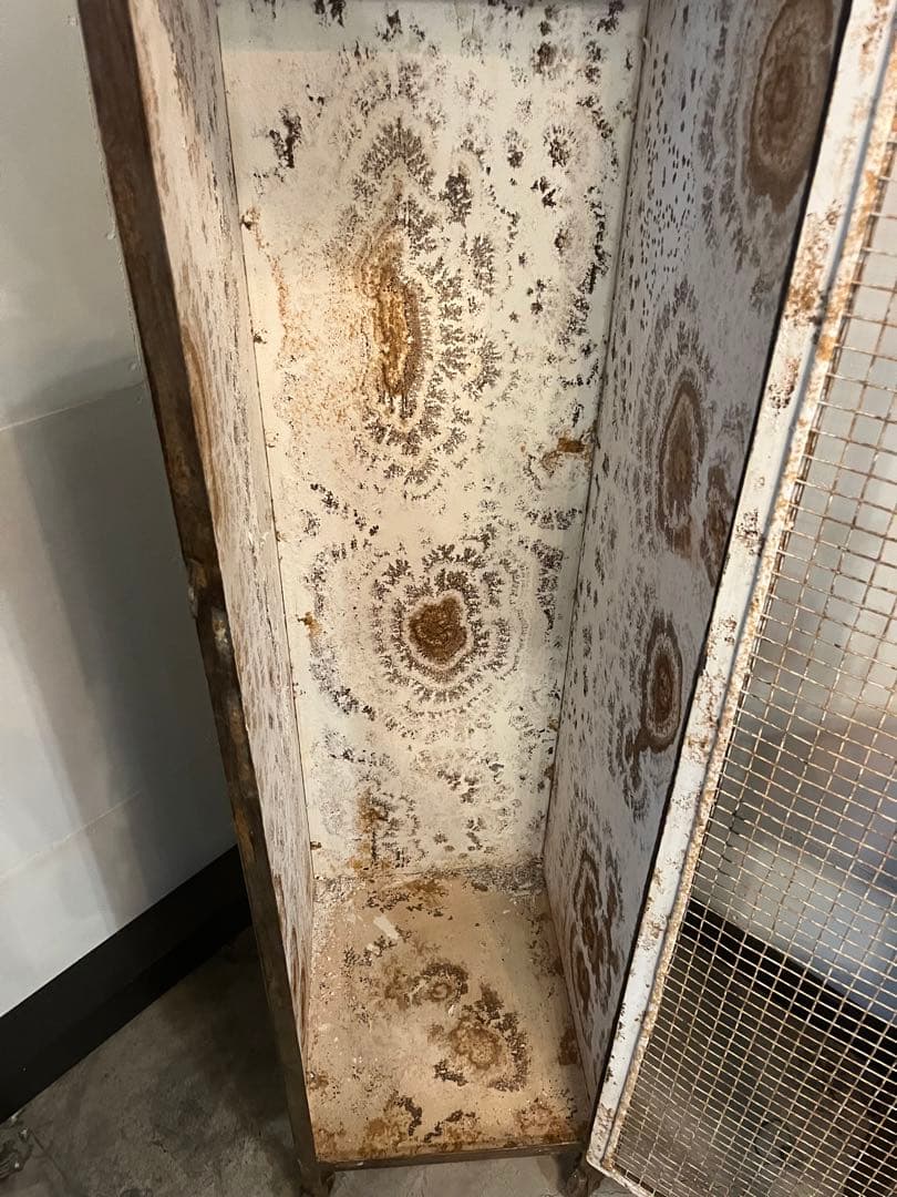 インダストリアル　ロッカー　ヴィンテージ　シャビー