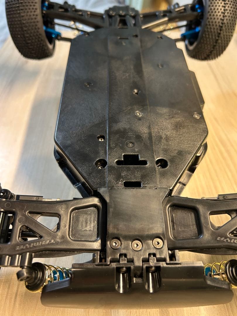 タミヤ TT-02 BR サーボ•モーター付