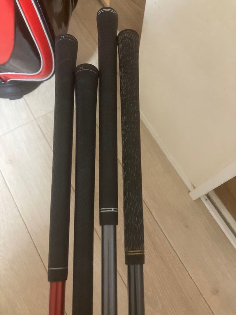 テーラーメイド　他　クラブセット　キャディバッグ　アイアン　中級・初心者向け