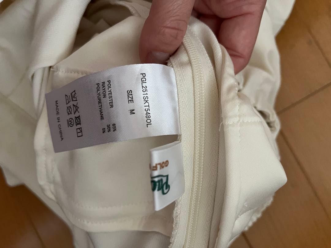 Pacific golf club ホワイト プリーツスカート