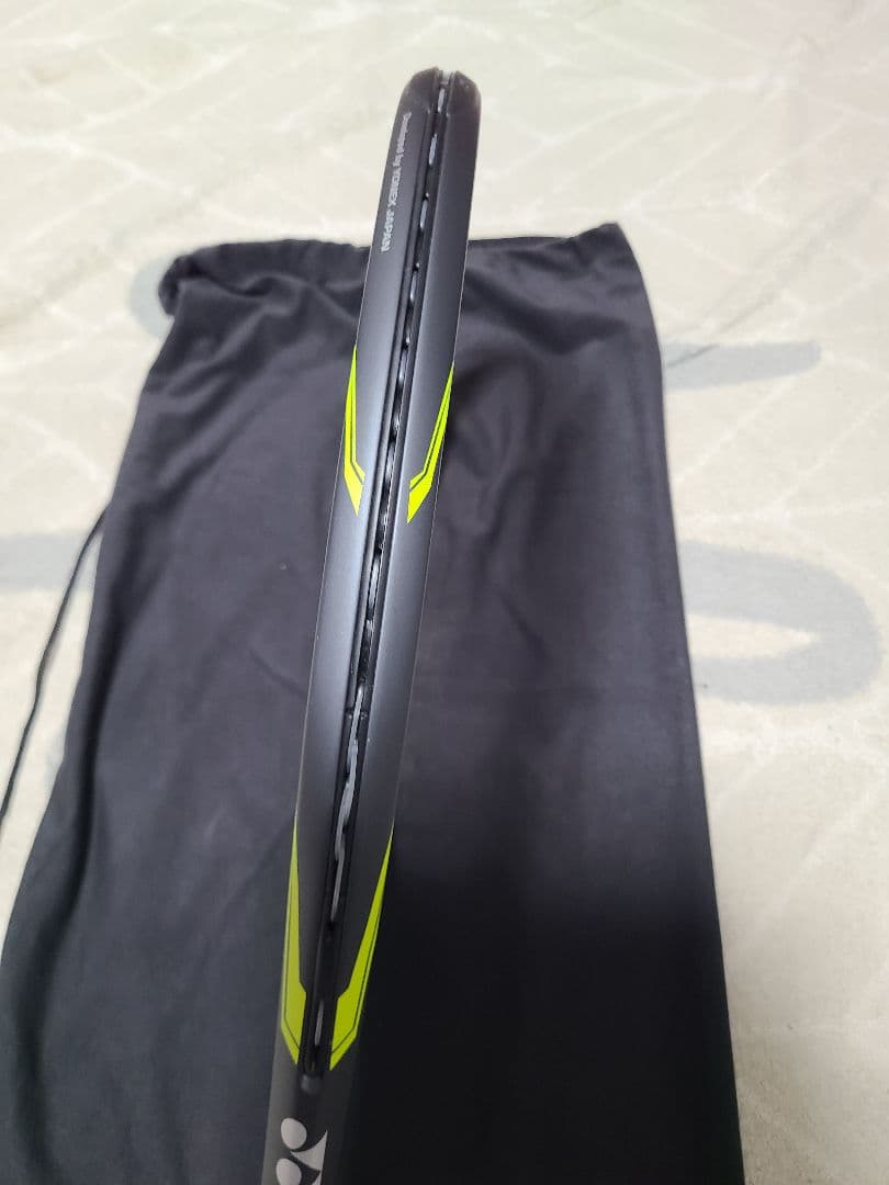 ヨネックス Ｅゾーンチーム 硬式テニスラケット EZONE　22EZTMMG