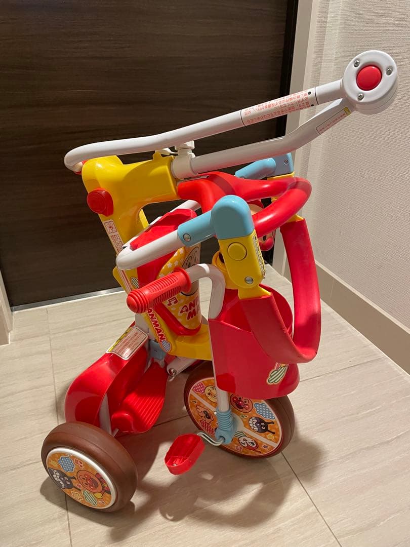 それいけ！アンパンマン オールインワンアップ折り畳み三輪車