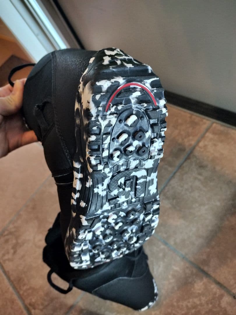 Burton Grom Boa 子供用スノーボードブーツ 20.5から21cm