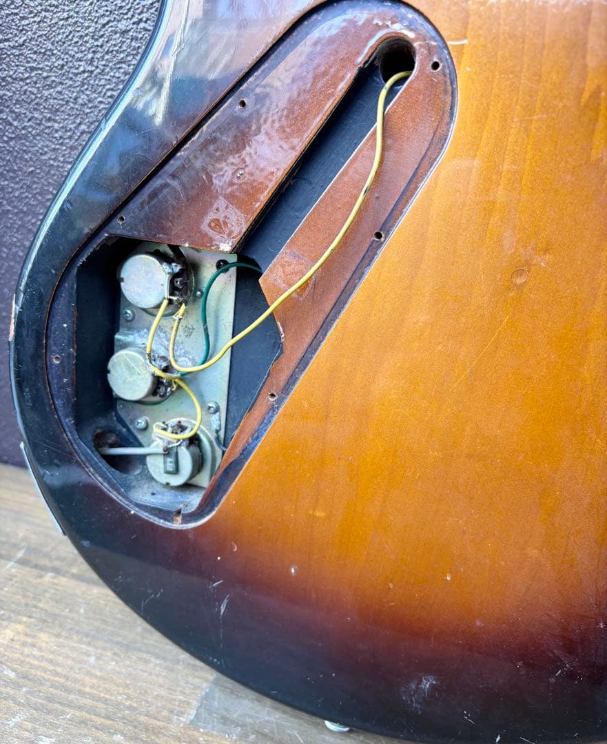 【訳アリ】YAMAHA ヴィンテージ ベース レトロ