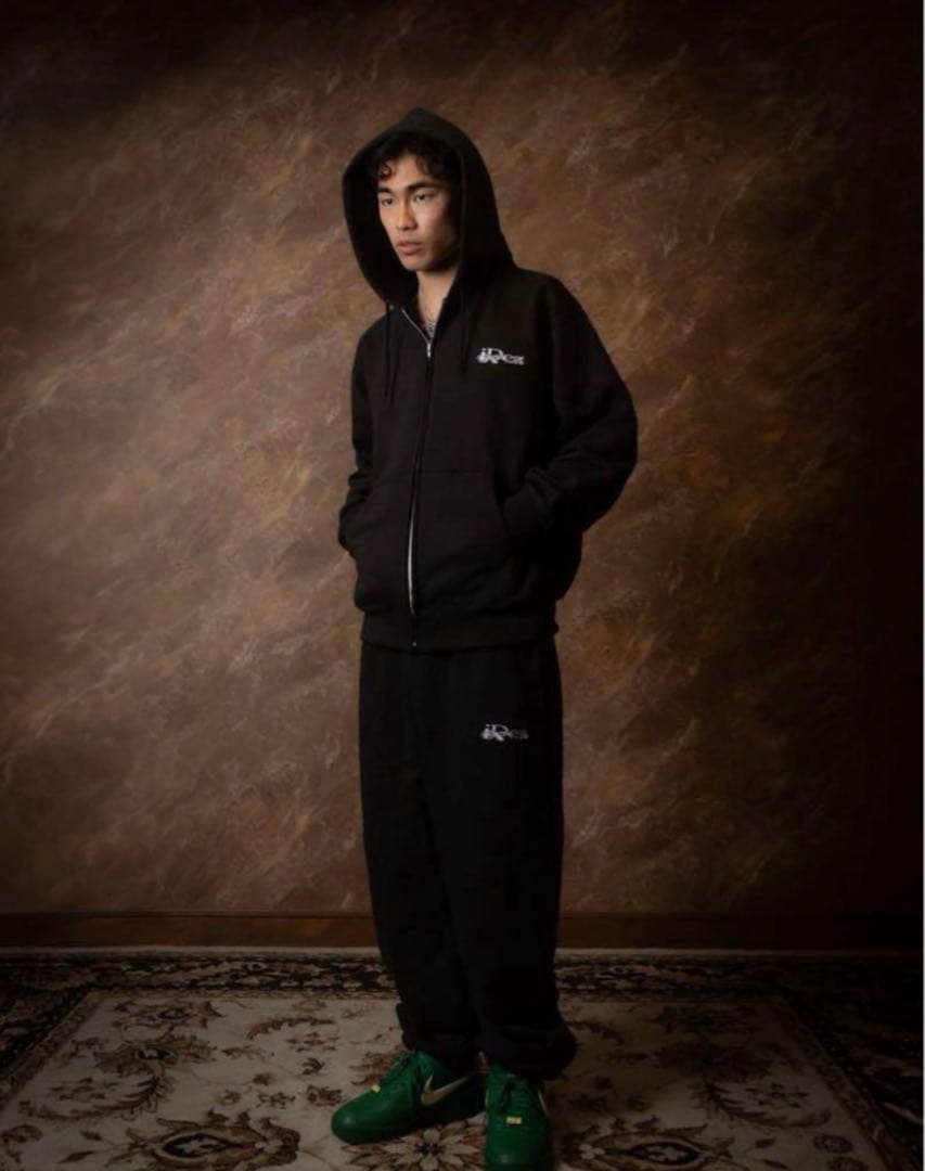 ideaswam ジップパーカー　Lサイズ　人気サイズ