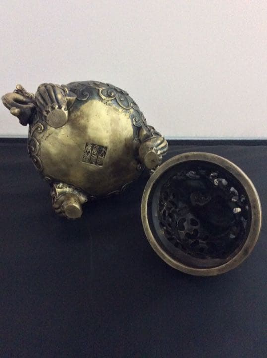 香炉 大明宣徳年鋳 獅子摘 銅製 骨董　インテリア　アンティーク 置物　断捨離