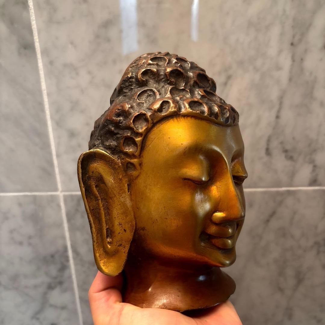 チベットアンティーク平和的なお顔で全てを見通すような瞳の仏頭　仏像涅槃