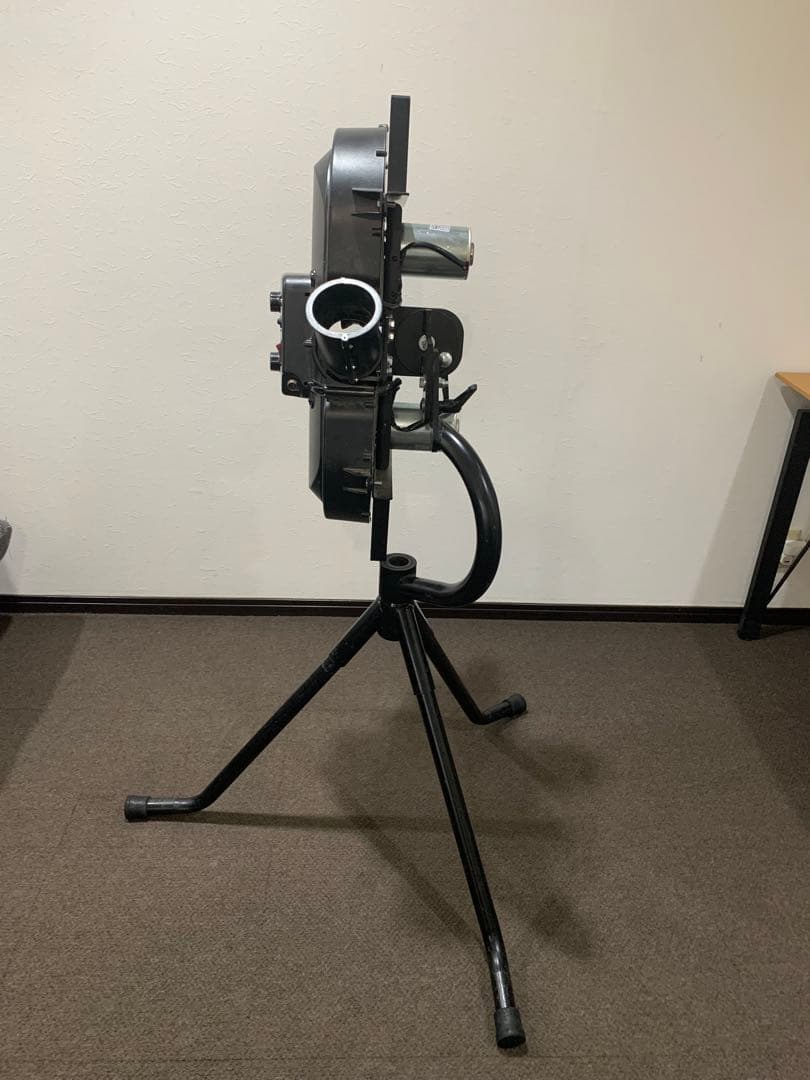 ピッチングマシン（ポータブル式）