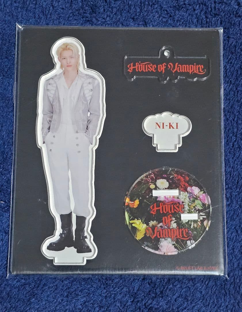 ENHYPEN ニキ アクリルスタンド 缶バッジ キーリング