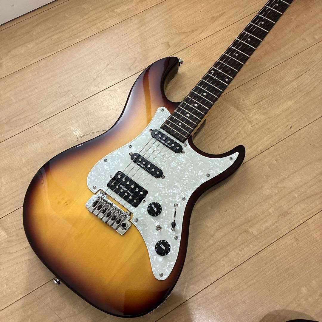 調整済み　いい音　Elioth S305 上位機種　ストラトキャスタータイプ