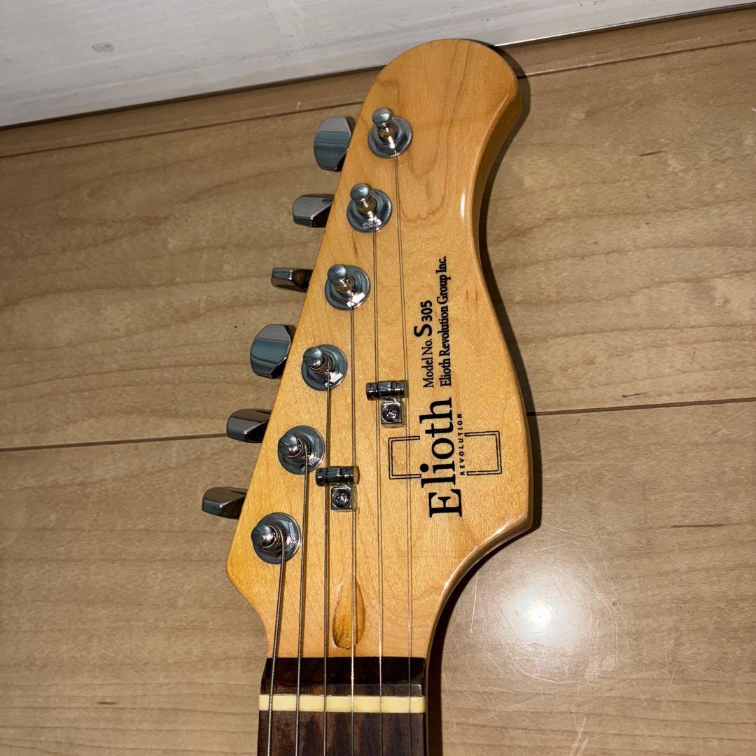 調整済み　いい音　Elioth S305 上位機種　ストラトキャスタータイプ
