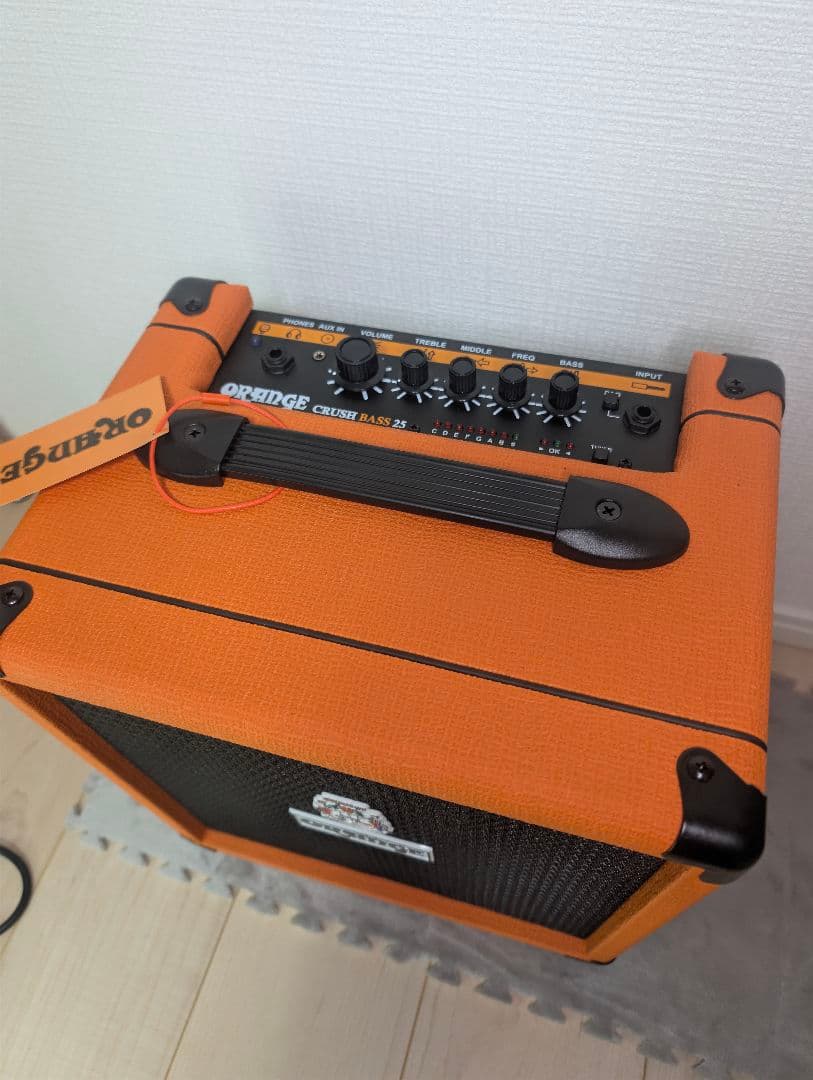 Orange Crush Bass 25ワットベースアンプコンボ
