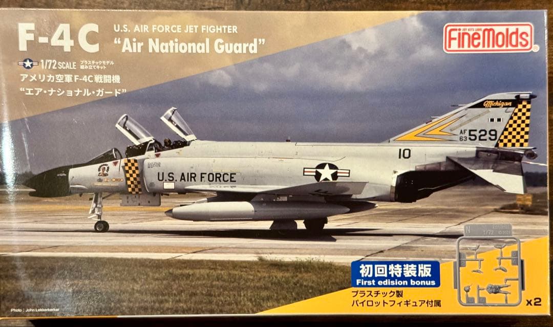 ファインモールド 1/72 F-4 3機セット