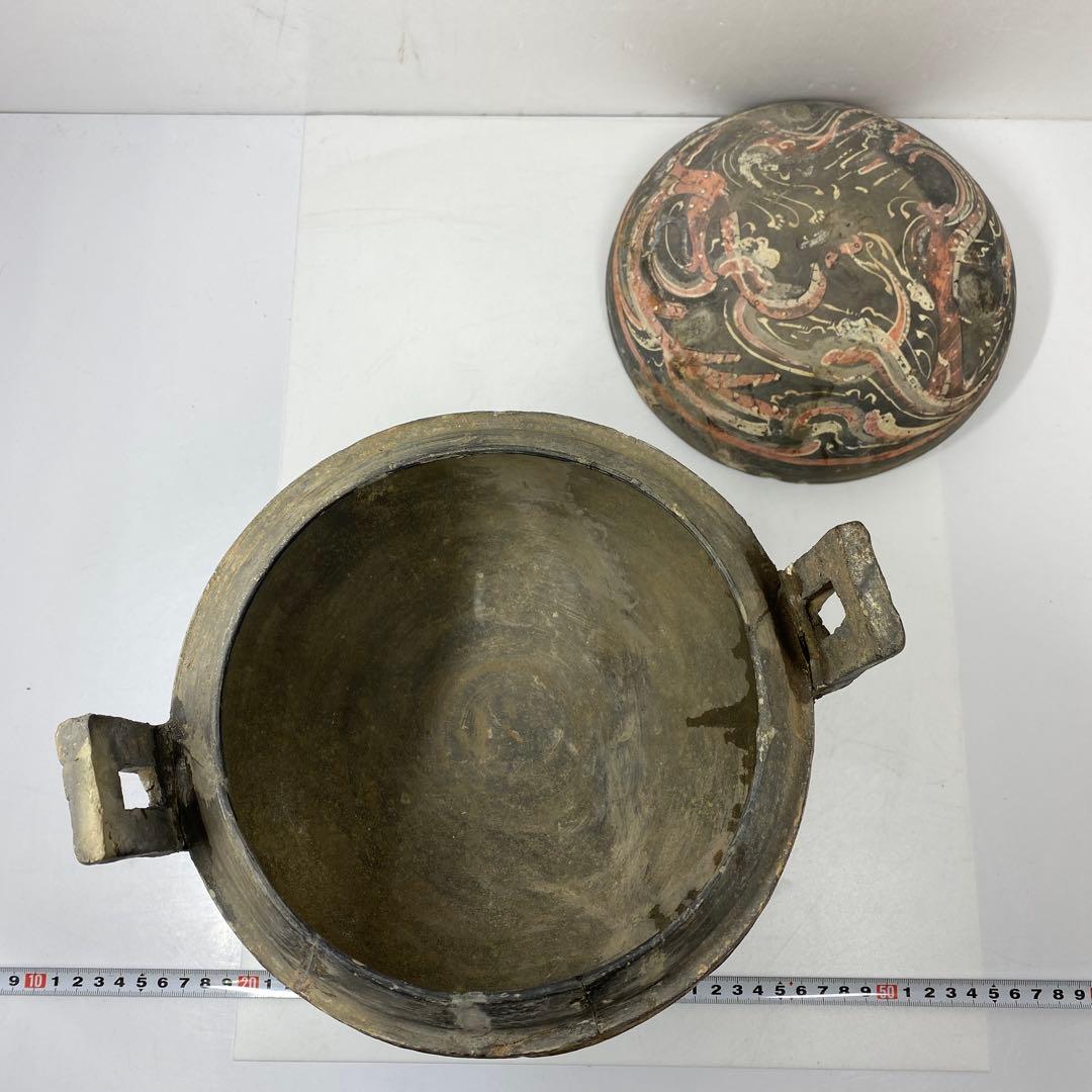 中国漢時代　彩陶加彩蓋付　三足土器　高さ22.5㎝　タトオ　東な7-0304②