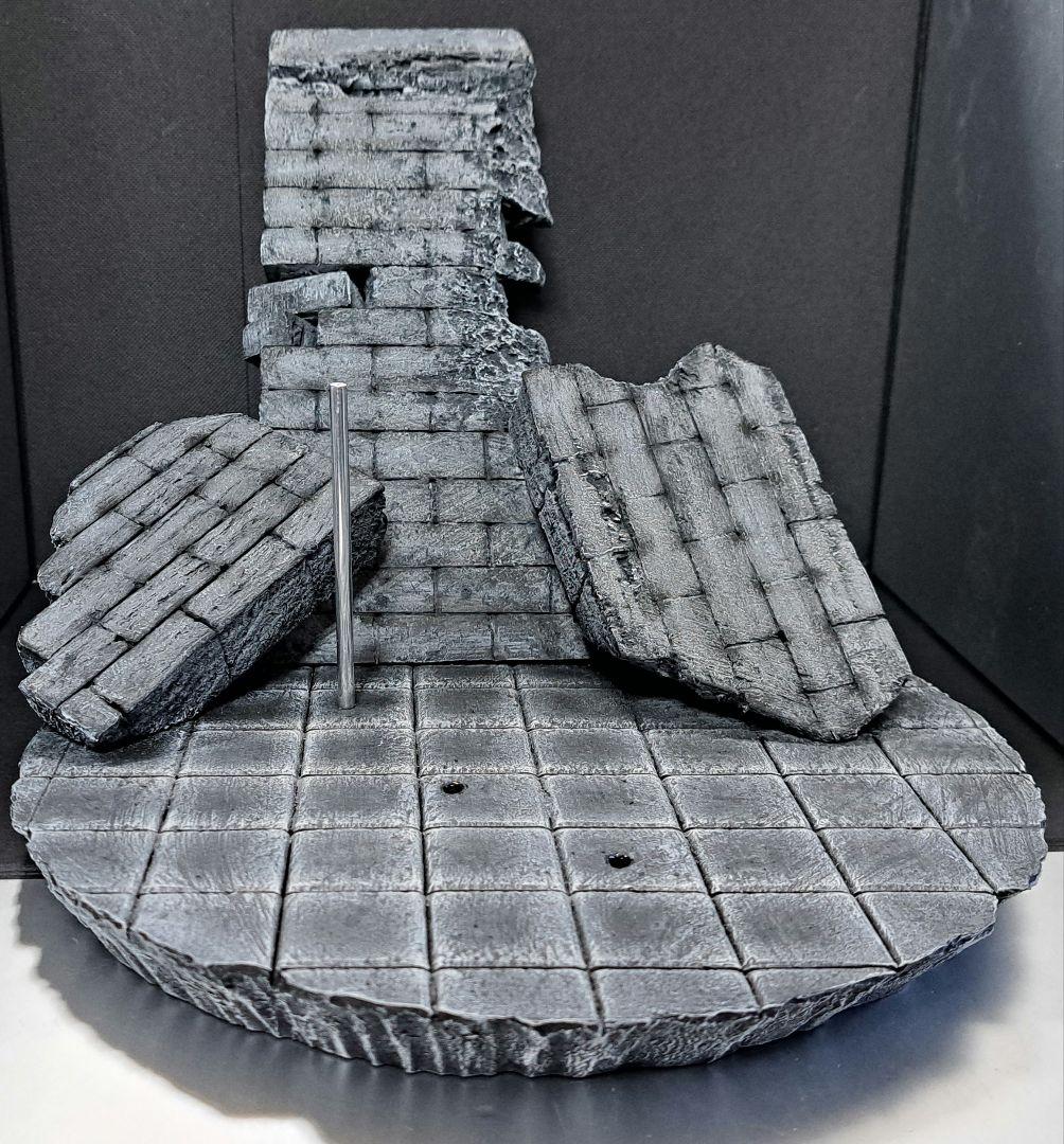 モンハン　リオレウス希少種&リオレイア希少種　フィギュア　+　ジオラマ台座