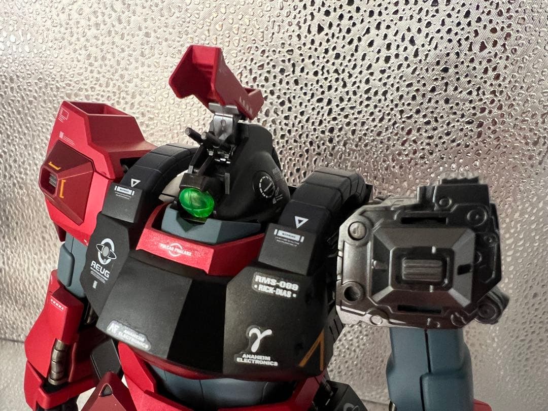 MGリック・ディアス (クワトロ・バジーナカラー) 完成品(LED電飾)