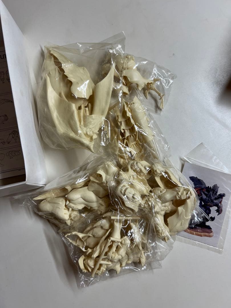 ※値下不可　コトブキヤ　サーバイン　ズワウス　セット　2003年　C3