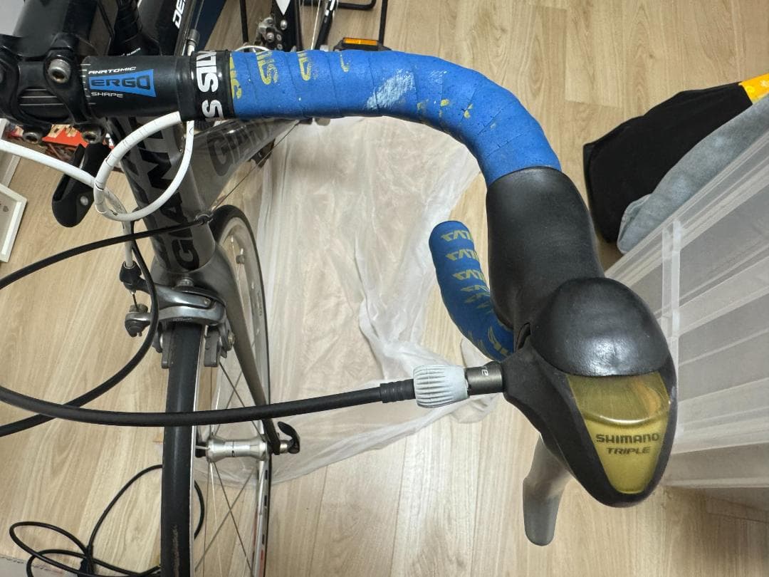 GIANT Defy ロードバイク 引き取りのみ 東京・ジャイアント