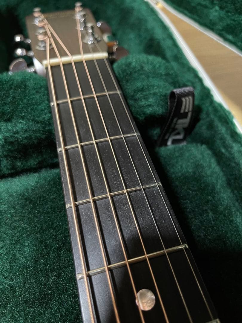 Martin D-28 2013年製 純正ハードケース付