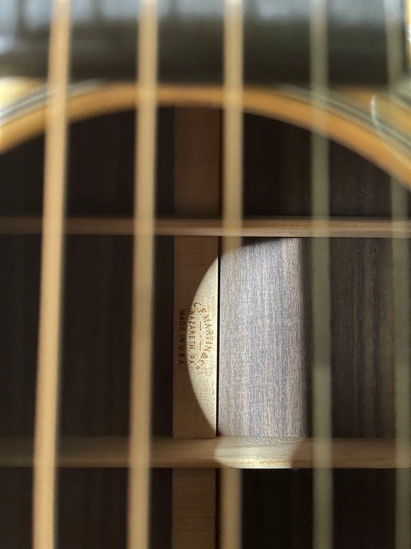 Martin D-28 2013年製 純正ハードケース付