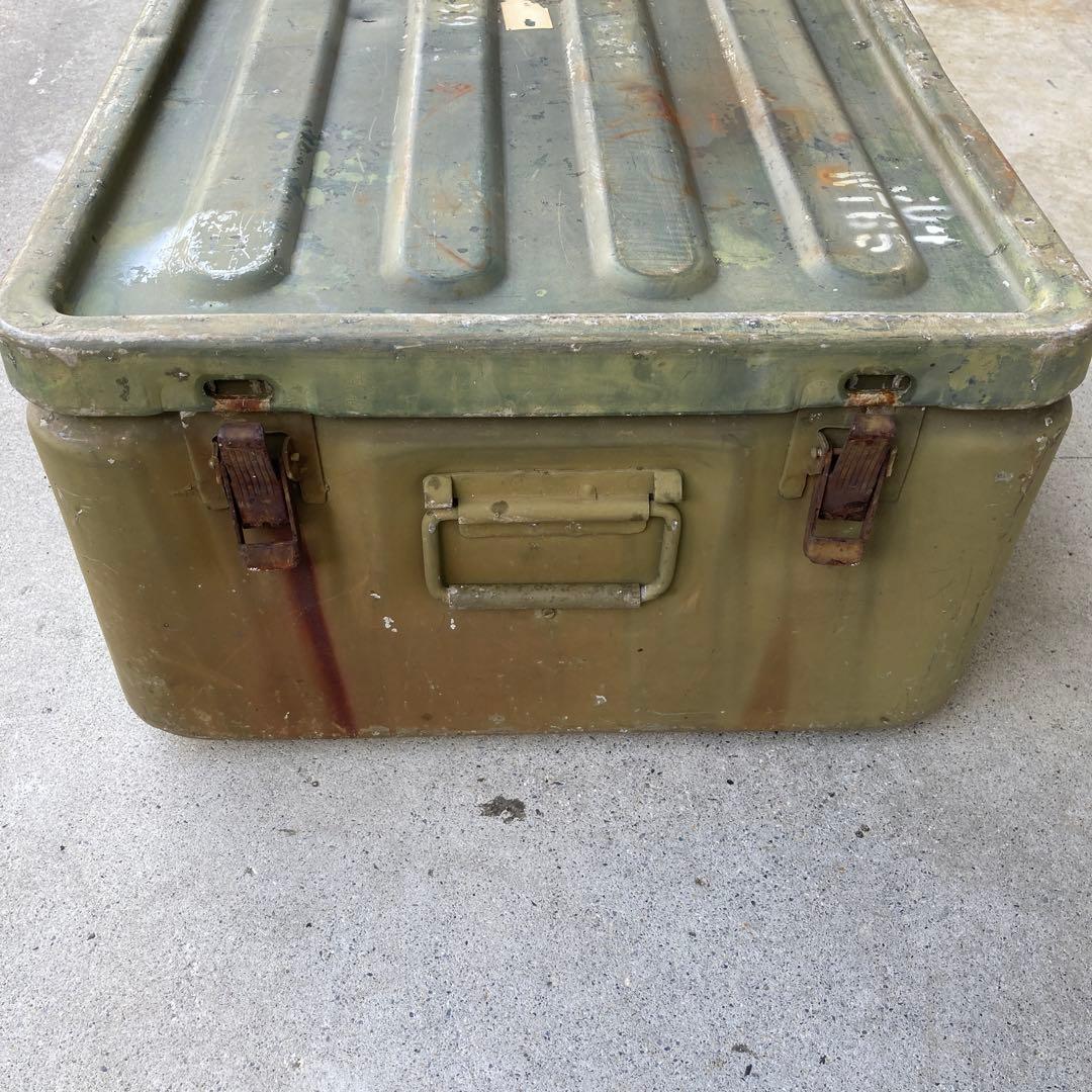 米軍　アルミコンテナ