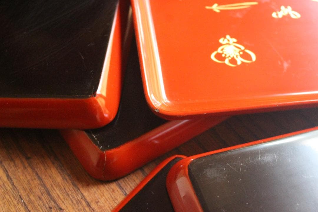 小傷有！極上朱漆に蓬莱沈金の美しい輪島塗の屠蘇器＆重箱セット（検お重