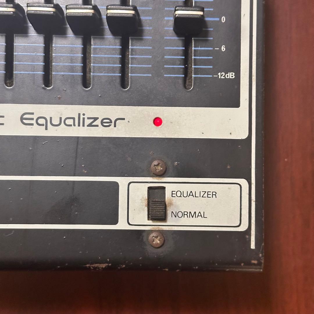 BOSS(Roland製) GE-10 ビンテージ　グラフィックイコライザー