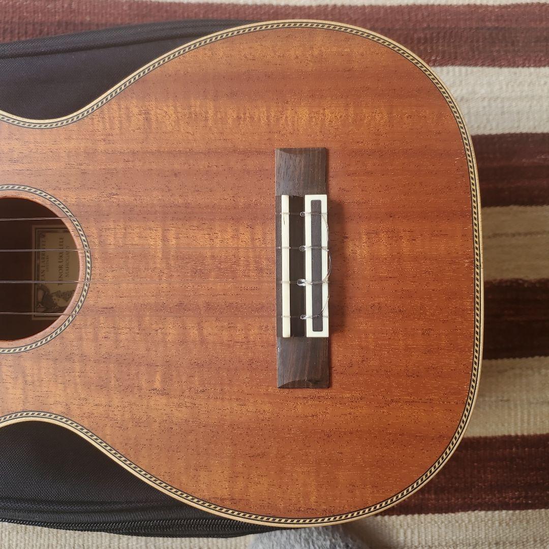 Larrivee テナーウクレレ UT-40MM ラリビー