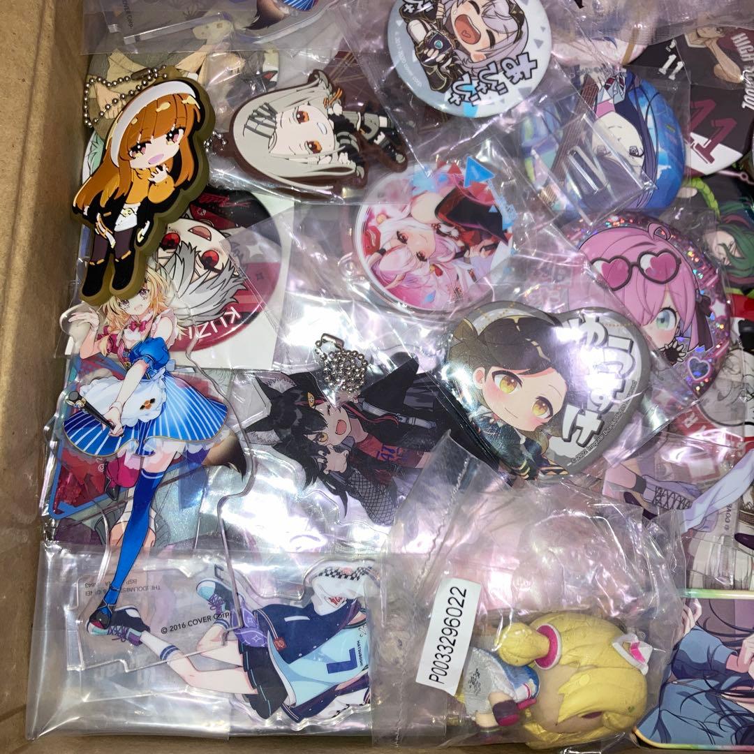 アニメグッズ、雑貨屋900点以上まとめ売り