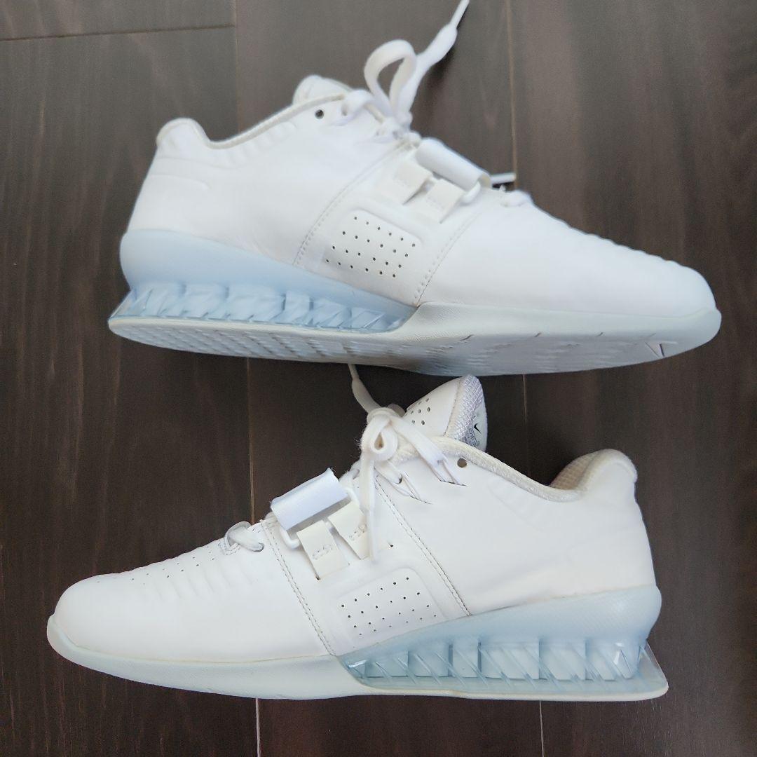 が*う様 プ*ー様 NIKE ROMALEOS 3XD（ナイキ ロマレオス）ホワ