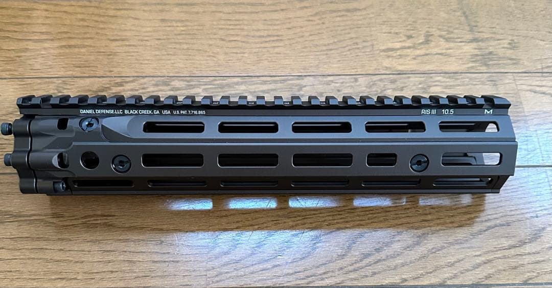 DANIEL DEFENSE RISIII タイプ FDE 10.5インチ