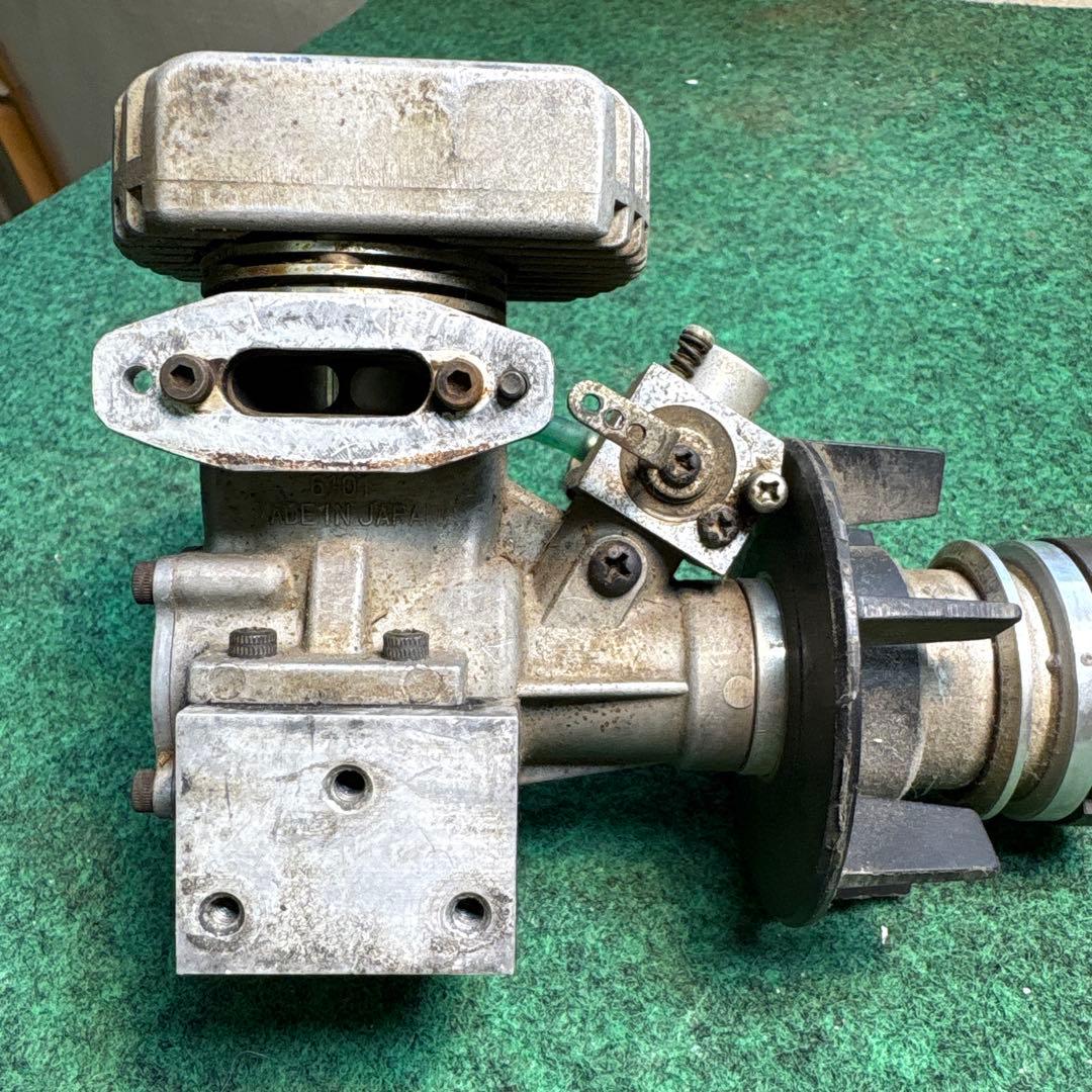 ENYA 49X ラジコンヘリコプター用エンジン