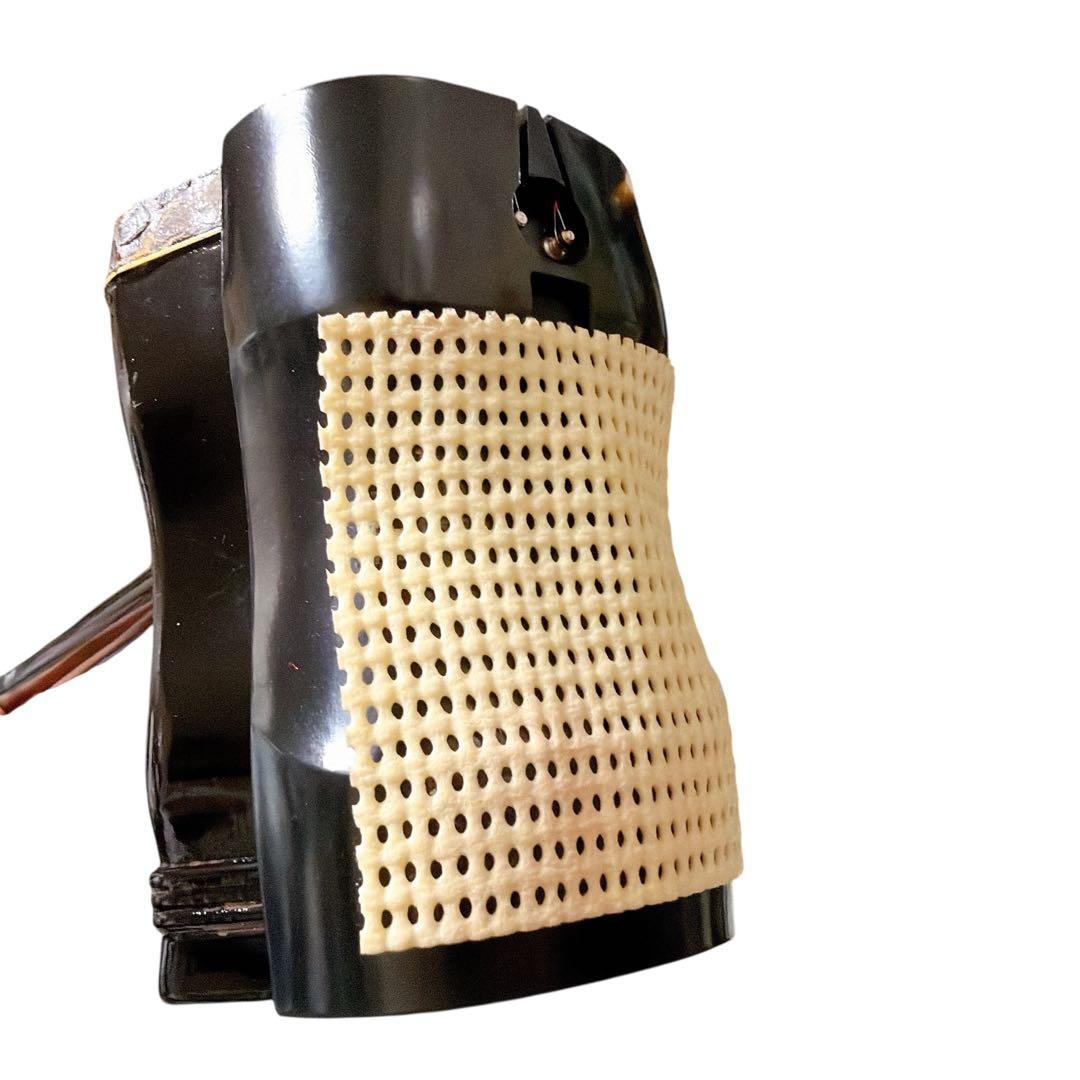 美品　上海民族楽器　牡丹牌　二胡 蛇本革