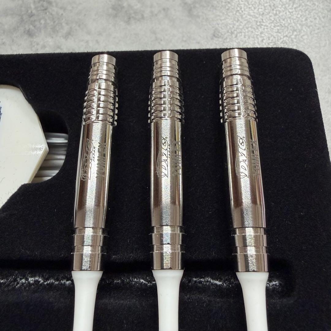 ダーツ DMC Maverick Yumi EX1.5 2BA