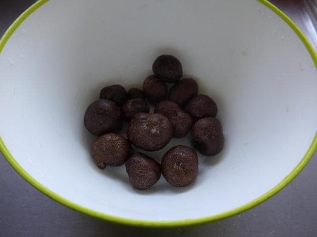 【専用出品】紫山芋のむかご20g～50g合計400個を特別販売!